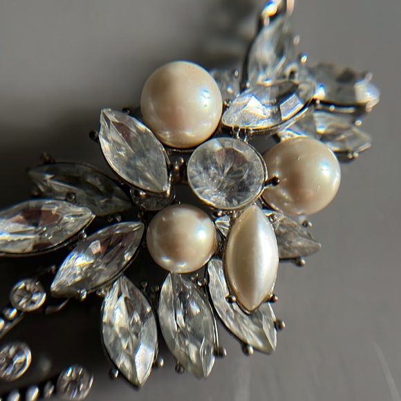 Banana Republic Vintage Silver Tone Rhinestone Pearl Choker Necklace - Picture 6 of 16